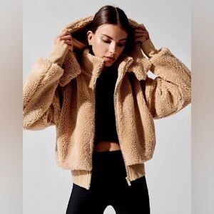 Alo Foxy Sherpa Jacket